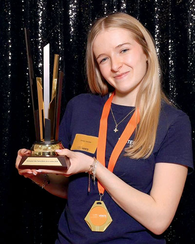 Jennifer Savioz parée d’or